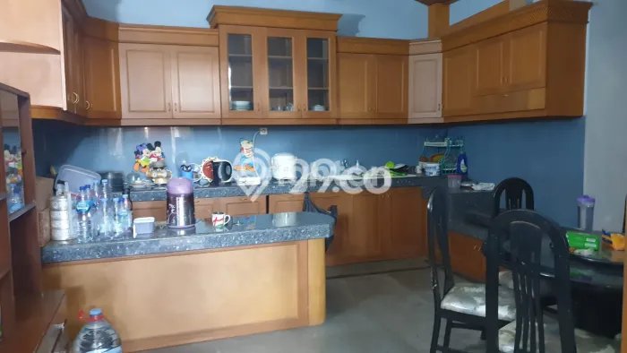 For Sale! Luxury House LT 330m2 Desain Modern di Malang Kota For Sale! Luxury House LT 330m2 Desain Modern di Malang Kota
