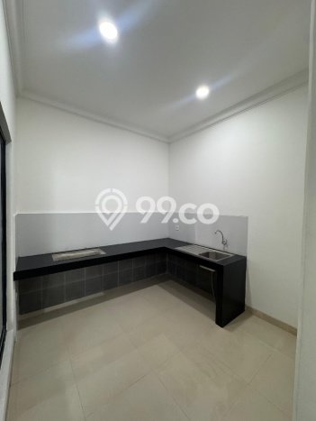Jual Rumah Strategis Bagus Punya 4 KT di Serpong Utara Tangerang Selatan SHM Jual Rumah Strategis Bagus Punya 4 KT di Serpong Utara Tangerang Selatan SHM