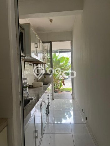 Rumah Luxury Modern Siap Huni di BSD Tangerang Rumah Luxury Modern Siap Huni di BSD Tangerang