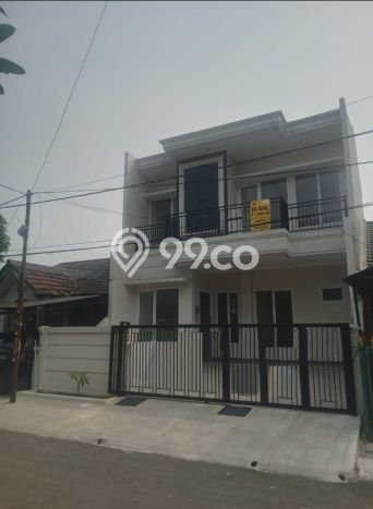 Rumah Elit Modern Siap Huni di BSD Griya Loka Tangerang Rumah Elit Modern Siap Huni di BSD Griya Loka Tangerang