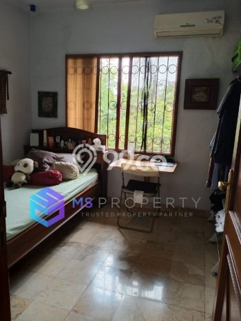 Rumah 4 KT 3 KM Semi Furnished di Lokasi Prestisius Kebagusan, Jakarta Selatan Rumah 4 KT 3 KM Semi Furnished di Lokasi Prestisius Kebagusan, Jakarta Selatan