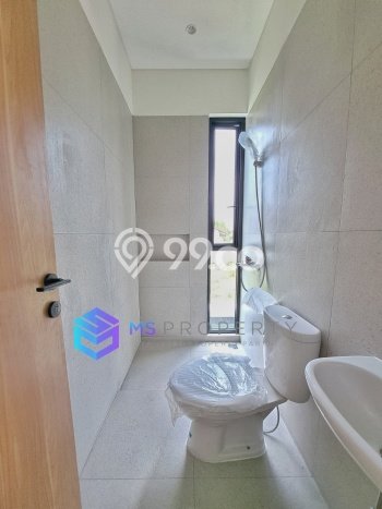 Hunian Impian Keluarga! Rumah 2 Lantai area Cinere, Depok, Luas 100m² Bangunan 120m² Hunian Impian Keluarga! Rumah 2 Lantai area Cinere, Depok, Luas 100m² Bangunan 120m²