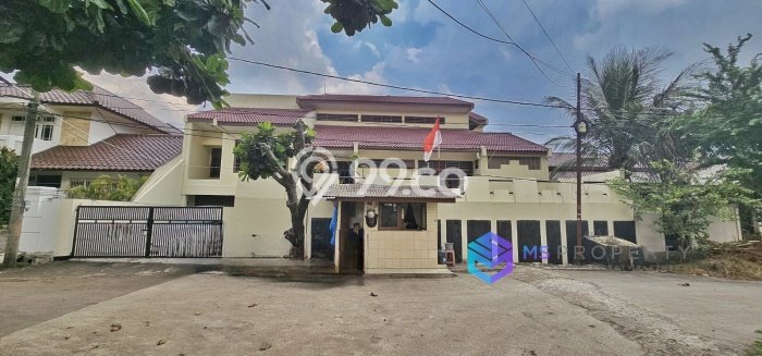 Jual Rumah Luas Megah Dengan View Eksklusif di Pondok Labu, Jakarta Selatan Jual Rumah Luas Megah Dengan View Eksklusif di Pondok Labu, Jakarta Selatan