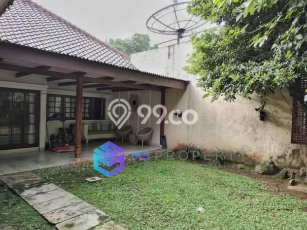 Rumah Impian dengan 5 Kamar Tidur di Lingkungan Asri Menteng, Jakarta Pusat Rumah Impian dengan 5 Kamar Tidur di Lingkungan Asri Menteng, Jakarta Pusat