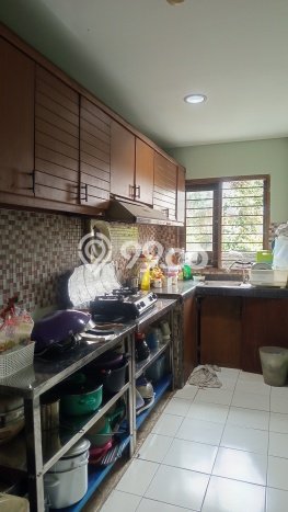 Rumah Elit Modern Siap Huni di Rawamangun Jakarta Timur Rumah Elit Modern Siap Huni di Rawamangun Jakarta Timur
