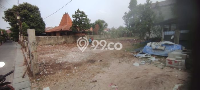 Tanah Dijual Area Strategis di Tanah Baru Depok 1300m2 Tanah Dijual Area Strategis di Tanah Baru Depok 1300m2