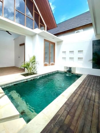 Rumah kawasan Seminyak, Badung, LT 100m² Bangunan 70m² Rumah kawasan Seminyak, Badung, LT 100m² Bangunan 70m²