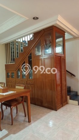 Rumah Elit Modern Siap Huni di Pulomas Jakarta Timur Rumah Elit Modern Siap Huni di Pulomas Jakarta Timur