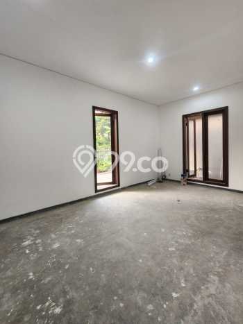 Hunian Mewah LB 240m2 Siap Huni Desain Elegan di Cinere, Jakarta Selatan Hunian Mewah LB 240m2 Siap Huni Desain Elegan di Cinere, Jakarta Selatan