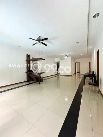 Jarang Ada! Rumah Sewa 5 Kamar Bagus Siap Huni Kemang Jarang Ada! Rumah Sewa 5 Kamar Bagus Siap Huni Kemang