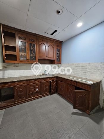 Rumah Eksklusif Siap Huni LT 450m2 di Kebayoran Baru, Jakarta Selatan Rumah Eksklusif Siap Huni LT 450m2 di Kebayoran Baru, Jakarta Selatan