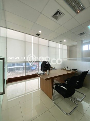 LOKASI TERBAIK! Kantor Kawasan Warung Buncit, Luas 1000m², Area Bisnis LOKASI TERBAIK! Kantor Kawasan Warung Buncit, Luas 1000m², Area Bisnis