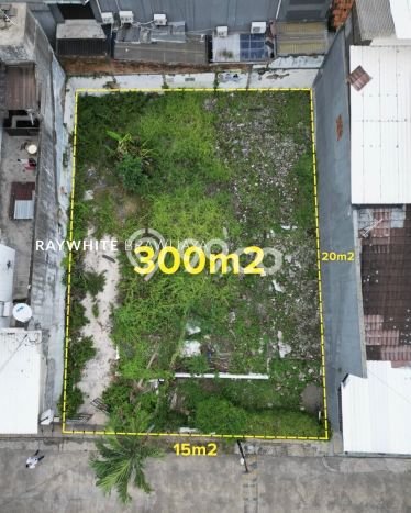 Tanah Kosong Dijual di Jakarta Selatan dengan Area 300m2 Tanah Kosong Dijual di Jakarta Selatan dengan Area 300m2