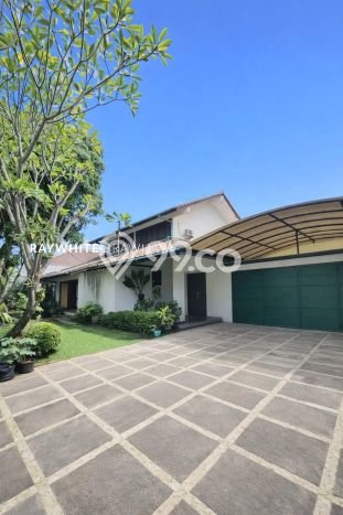 Rumah Eksklusif Siap Huni LT 965m2 di Cilandak, Jakarta Selatan Rumah Eksklusif Siap Huni LT 965m2 di Cilandak, Jakarta Selatan