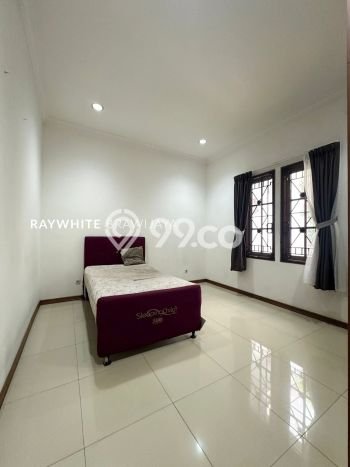 Jarang Ada! Rumah Sewa 5 Kamar Bagus Siap Huni Kemang Jarang Ada! Rumah Sewa 5 Kamar Bagus Siap Huni Kemang