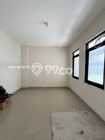 Unit Kost Dijual di Jakarta Selatan Spesifikasi 10 Kamar Tidur dan Area Strategis Unit Kost Dijual di Jakarta Selatan Spesifikasi 10 Kamar Tidur dan Area Strategis