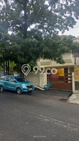 Jual Rumah Luas Megah Dengan View Eksklusif di Tomang, Jakarta Barat Jual Rumah Luas Megah Dengan View Eksklusif di Tomang, Jakarta Barat