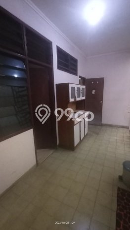 Jual Rumah Luas Megah Dengan View Eksklusif di Tomang, Jakarta Barat Jual Rumah Luas Megah Dengan View Eksklusif di Tomang, Jakarta Barat