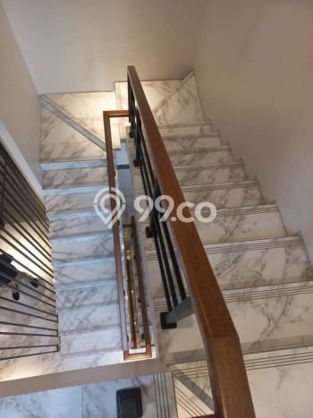 Rumah Luxury Modern Tanpa Renovasi di Bintaro Jakarta Selatan Rumah Luxury Modern Tanpa Renovasi di Bintaro Jakarta Selatan
