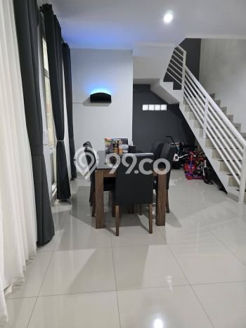 Ready to Use! Premium House LT 170m2 Desain Elegan di Turangga Ready to Use! Premium House LT 170m2 Desain Elegan di Turangga