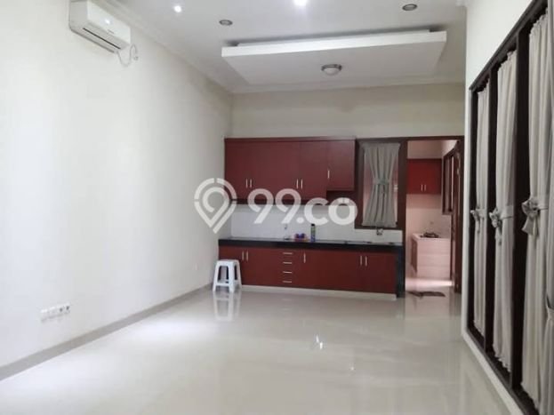 Hunian Eksklusif Siap Huni LT 135m2 di Cilandak, Jakarta Selatan Hunian Eksklusif Siap Huni LT 135m2 di Cilandak, Jakarta Selatan