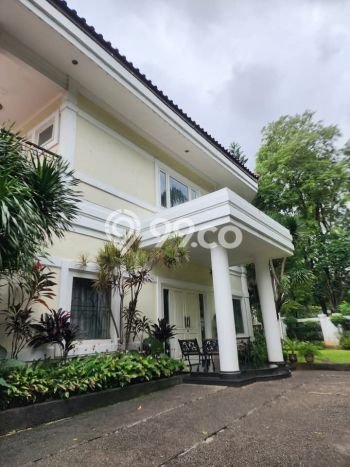 Siap Huni Rumah Mewah 5 Kamar di Kebayoran Baru Dekat ke Mana Saja Siap Huni Rumah Mewah 5 Kamar di Kebayoran Baru Dekat ke Mana Saja
