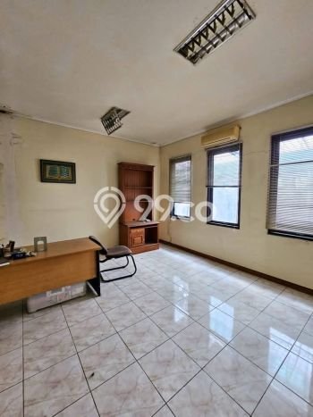 Kantor Bagus Dijual LB 400m2 Lokasi Strategis Jakarta Selatan Area Cocok untuk Berbisnis Kantor Bagus Dijual LB 400m2 Lokasi Strategis Jakarta Selatan Area Cocok untuk Berbisnis