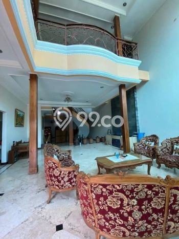 Jual Rumah Luas Elegan Dengan View Eksklusif di Joglo, Jakarta Barat Jual Rumah Luas Elegan Dengan View Eksklusif di Joglo, Jakarta Barat