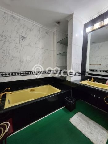 Siap Huni Rumah Mewah 5 Kamar di Kebayoran Baru Dekat ke Mana Saja Siap Huni Rumah Mewah 5 Kamar di Kebayoran Baru Dekat ke Mana Saja
