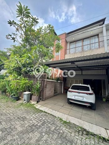 Rumah Mewah Dijual LT 237m2 di Cilandak, Jakarta Selatan Rumah Mewah Dijual LT 237m2 di Cilandak, Jakarta Selatan