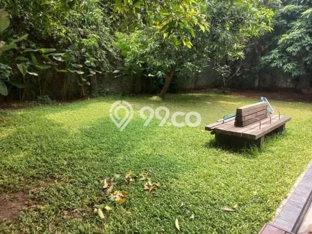 Siap Huni Hunian Elit 5 Kamar di Kebayoran Baru Dekat ke Mana Saja Siap Huni Hunian Elit 5 Kamar di Kebayoran Baru Dekat ke Mana Saja