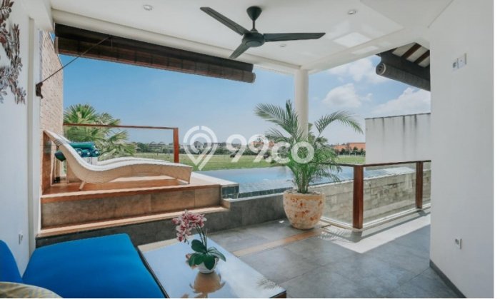 Rumah Mewah LB 1500m2 Siap Pakai Desain Elegan di Seminyak, Badung Rumah Mewah LB 1500m2 Siap Pakai Desain Elegan di Seminyak, Badung