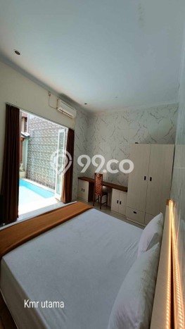 For Sale! Luxury House LT 200m2 Desain Elegan di Renon For Sale! Luxury House LT 200m2 Desain Elegan di Renon