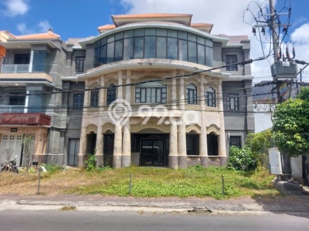 Komersial Bagus Dijual LB 466m2 Lokasi Strategis Denpasar Area Cocok untuk Berbisnis Komersial Bagus Dijual LB 466m2 Lokasi Strategis Denpasar Area Cocok untuk Berbisnis