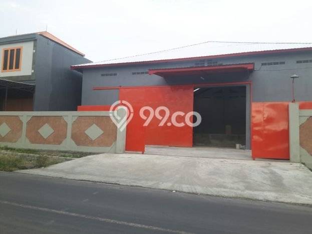 Gudang For Rent di Denpasar Barat, Luas 600m², Lokasi Bisnis, Jalan Strategis Gudang For Rent di Denpasar Barat, Luas 600m², Lokasi Bisnis, Jalan Strategis
