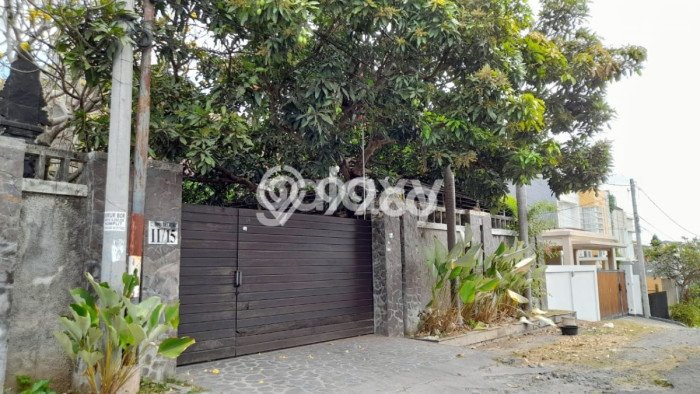Siap Huni Hunian Elit 5 Kamar di Denpasar Utara Dekat ke Mana Saja Siap Huni Hunian Elit 5 Kamar di Denpasar Utara Dekat ke Mana Saja