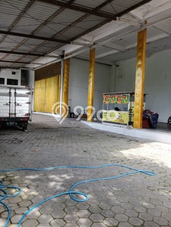 Ruko Dijual Lokasi Emas di Denpasar Barat Luas 709m2 Ruko Dijual Lokasi Emas di Denpasar Barat Luas 709m2