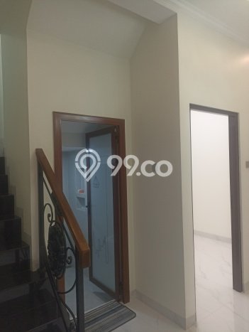 Hunian Nyaman Asri 3 KT Siap Huni di Kalisari Jakarta Timur Hunian Nyaman Asri 3 KT Siap Huni di Kalisari Jakarta Timur