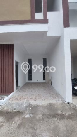 Hunian Cantik Minimalis Lb 68m2 di Ciracas, Jakarta Timur Hunian Cantik Minimalis Lb 68m2 di Ciracas, Jakarta Timur