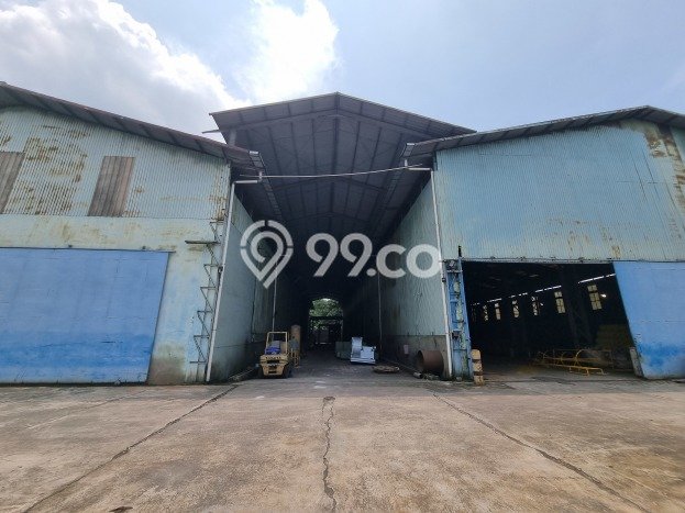 Area Ramai! Pabrik Dijual di Cikarang Barat untuk Bisnis Luas Bangunan 5000m2 Area Ramai! Pabrik Dijual di Cikarang Barat untuk Bisnis Luas Bangunan 5000m2