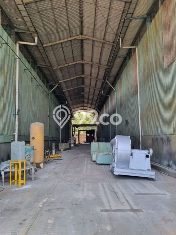 Area Ramai! Pabrik Dijual di Cikarang Barat untuk Bisnis Luas Bangunan 5000m2 Area Ramai! Pabrik Dijual di Cikarang Barat untuk Bisnis Luas Bangunan 5000m2