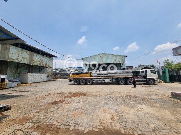 Area Ramai! Pabrik Dijual di Cikarang Barat untuk Bisnis Luas Bangunan 5000m2 Area Ramai! Pabrik Dijual di Cikarang Barat untuk Bisnis Luas Bangunan 5000m2