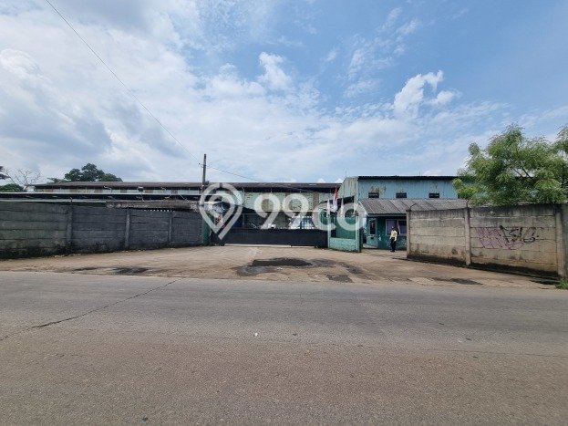 Area Ramai! Pabrik Dijual di Cikarang Barat untuk Bisnis Luas Bangunan 5000m2 Area Ramai! Pabrik Dijual di Cikarang Barat untuk Bisnis Luas Bangunan 5000m2