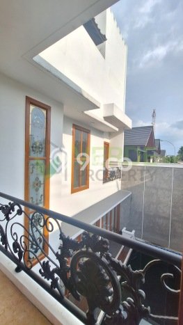 Rumah Elit LB 600m2 Siap Pakai Desain Elegan di BSD, Tangerang Rumah Elit LB 600m2 Siap Pakai Desain Elegan di BSD, Tangerang