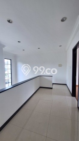 Jual Rumah Mewah Megah Dengan View Cantik di BSD, Tangerang Jual Rumah Mewah Megah Dengan View Cantik di BSD, Tangerang