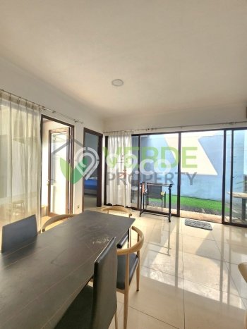 Rumah Kontrakan Tangerang LT 200m2 LB 155m2 Area BSD Rumah Kontrakan Tangerang LT 200m2 LB 155m2 Area BSD