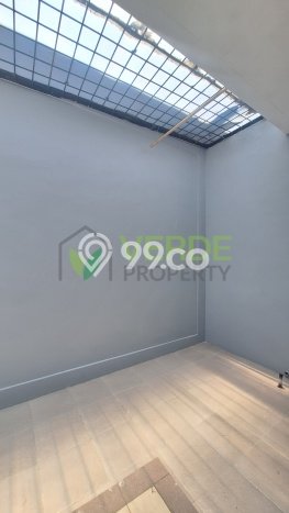 Dijual Rumah Modern 2 KT di Gading Serpong, Tangerang Dijual Rumah Modern 2 KT di Gading Serpong, Tangerang
