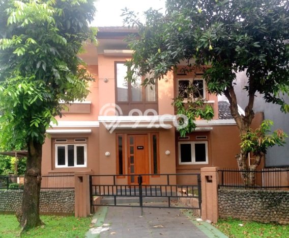 Jual Rumah Luas Elegan Dengan View Eksklusif di Bintaro, Tangerang Selatan Jual Rumah Luas Elegan Dengan View Eksklusif di Bintaro, Tangerang Selatan