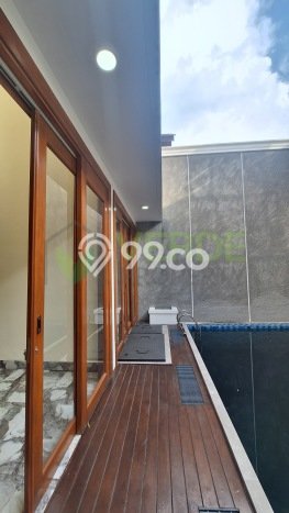 Rumah Elit LB 600m2 Siap Pakai Desain Elegan di BSD, Tangerang Rumah Elit LB 600m2 Siap Pakai Desain Elegan di BSD, Tangerang