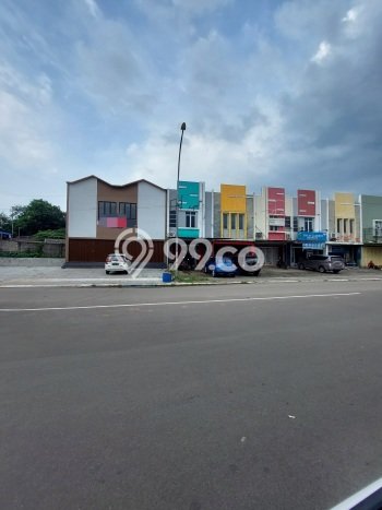 Dijual! Ruko di Jelupang Tangerang LT 49m2 / LB 95m2 Kawasan Bisnis Dijual! Ruko di Jelupang Tangerang LT 49m2 / LB 95m2 Kawasan Bisnis